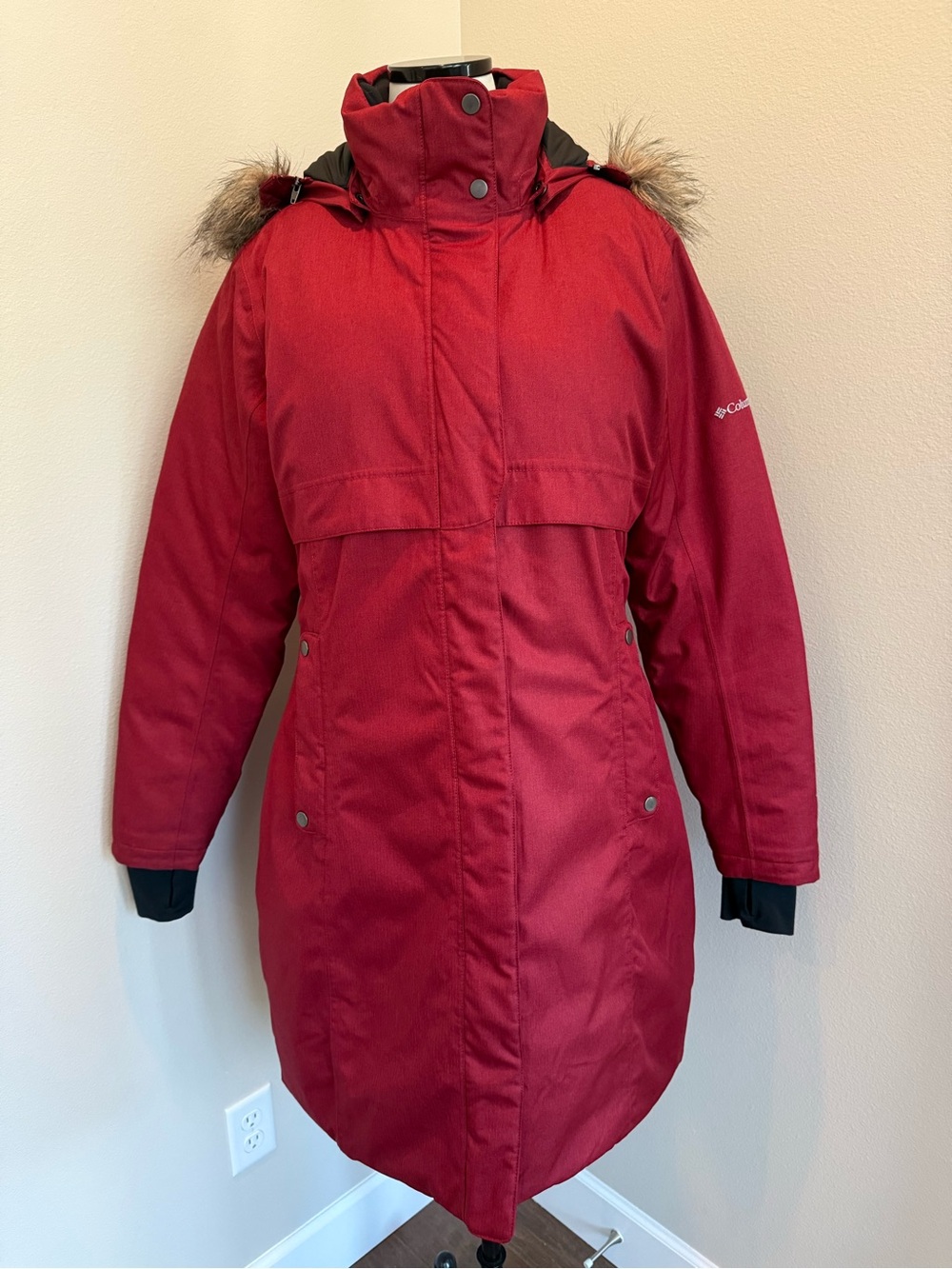 Columbia Women's Omni Heat Deep Red Winter Parka with Faux Fur Hood
